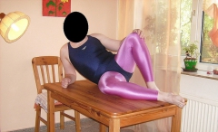 Swimsuit badeanzug und leggins