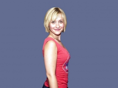 Allison Mack - N