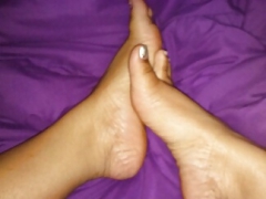 Ebony Feet - N