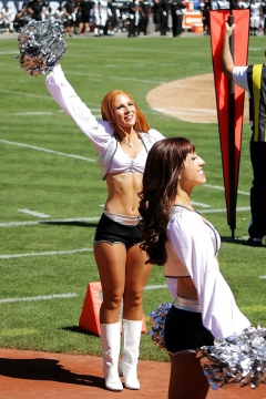 NFL Cheerleaders-Boots, boobs and butts - N