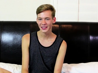 Nasty twink Tyler tells us what he likes doing while fucking