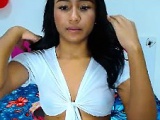 Sexy movin ebony teen on webcam