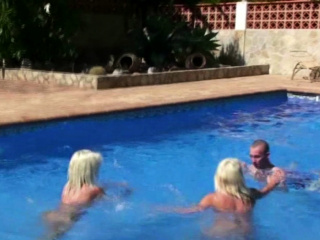 German Mature Seduce Young Boy to Fuck at Pool in Holiday