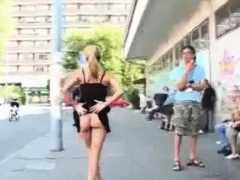 street-public-voyeur-flashing-sexy-video