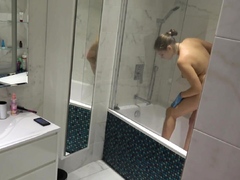 footage-of-my-hot-exgirlfriend-in-the-bathroom