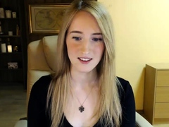Tasty Amateur Blonde Babe Masturbating On Web Cam